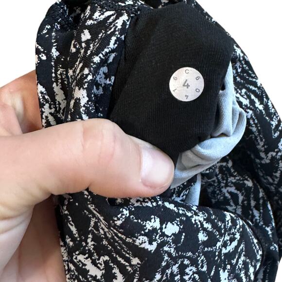 Lululemon Wunder Under Pant (Hi-Rise) Ice Breaker White Black - Picture 6 of 6